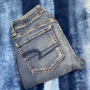 AMERICAN EAGLE SKINNY JEANS